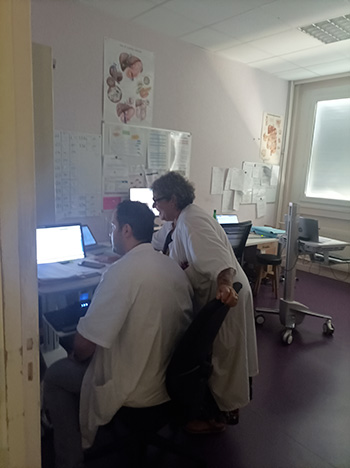 Service-de-gastro-enterologie-pneumologie-Photo-Cdre-de-sante-et-Medecin.jpg